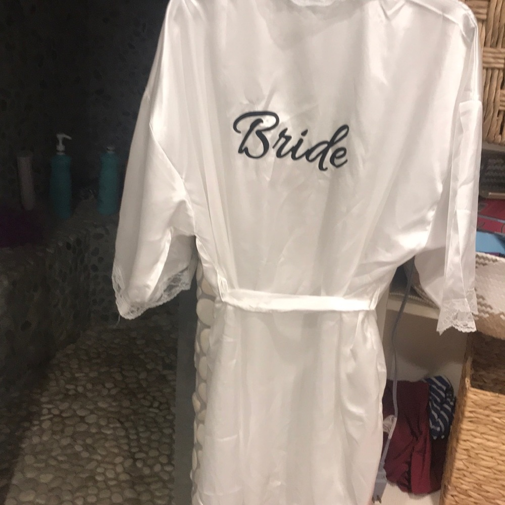 Bride robe
